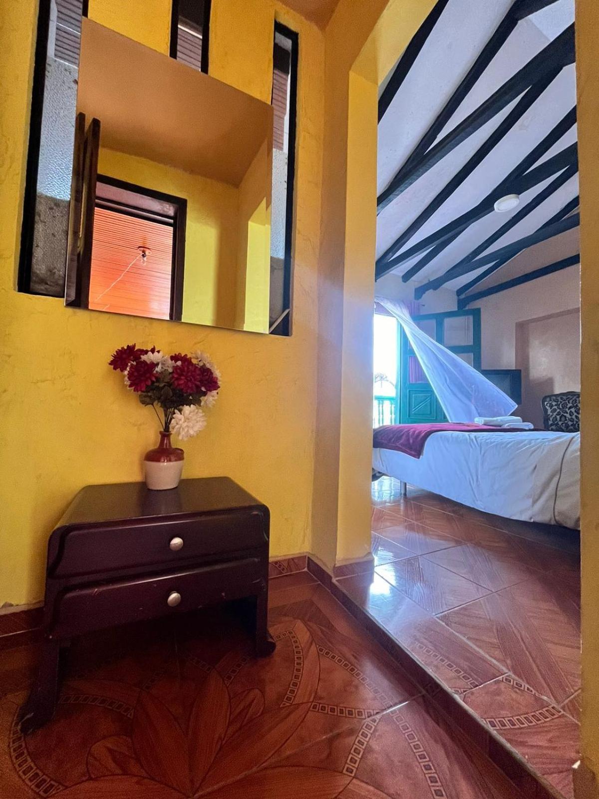 Hotel Calicanto Real Cafe Museo 몬구이 외부 사진